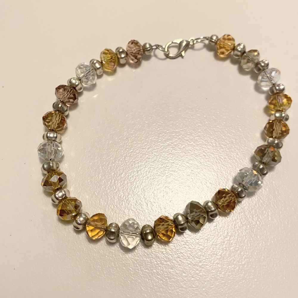 Elegant Crystal Bead Bracelet